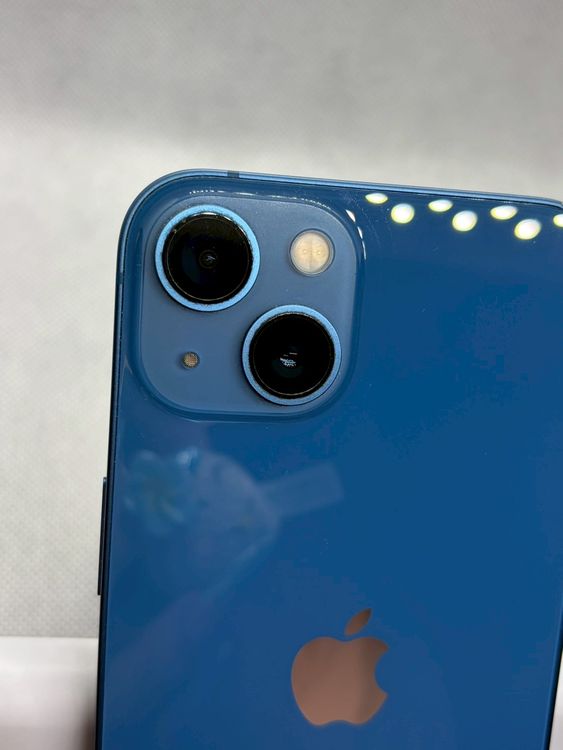 ��SIM�ե꡼ iPhone13 128GB �֥롼 �Хåƥ꡼81%