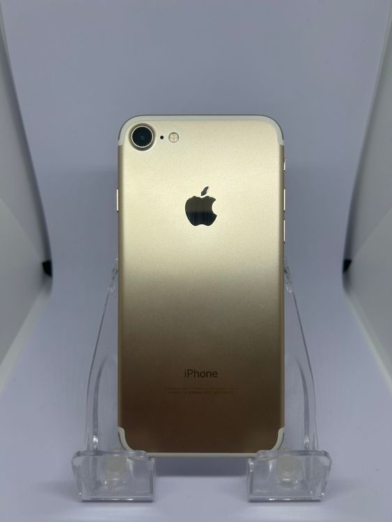 ��SIM�ե꡼ iPhone7  128GB ������� �Хåƥ꡼81%