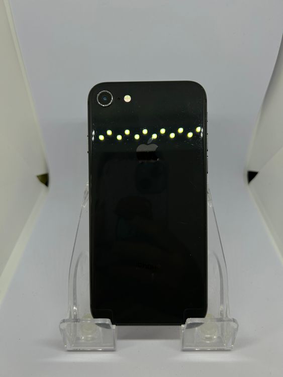 ��SIM�ե꡼ iPhone8  64GB ���ڡ������쥤 �Хåƥ꡼72%