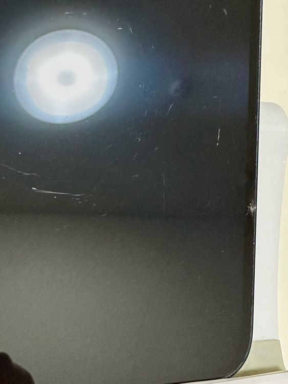 ���Хåƥ꡼83% SIM�ե꡼ iPhone14 128GB �ߥåɥʥ���