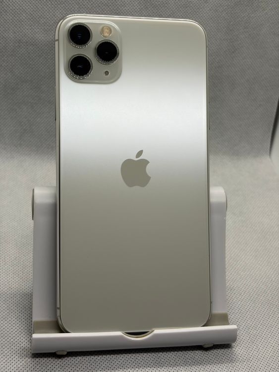 ���Хåƥ꡼83% SIM�ե꡼ iPhone11ProMax 512GB ����С�