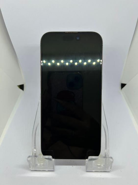 ��SIM�ե꡼ iPhone15Pro 1TB �֥�å������˥���
