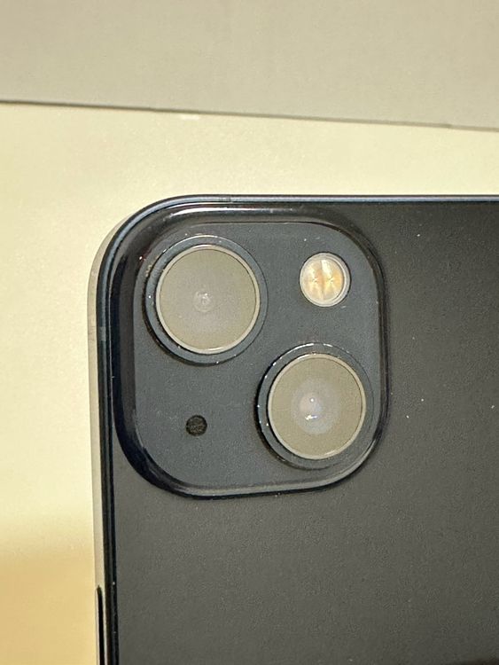 ���Хåƥ꡼82% SIM�ե꡼ iPhone13 128GB �ߥåɥʥ���