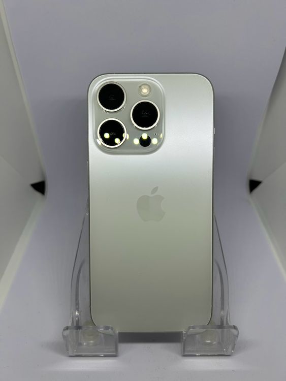 ��SIM�ե꡼ iPhone15Pro  256GB �ۥ磻�ȥ����˥��� �Хåƥ꡼78%
