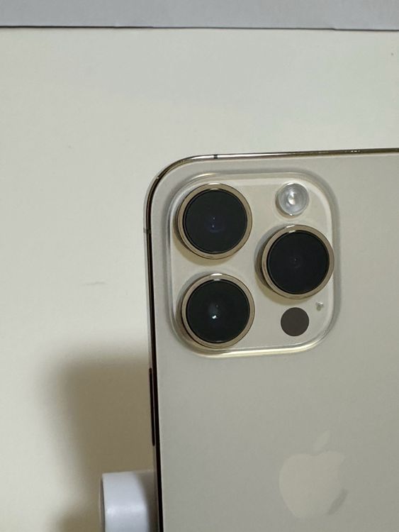 ���Хåƥ꡼100% ���� SIM�ե꡼ iPhone14Pro 256GB �������