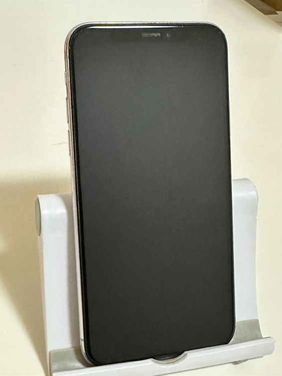 ���Хåƥ꡼83% SIM�ե꡼ iPhoneXS 64GB ����С�