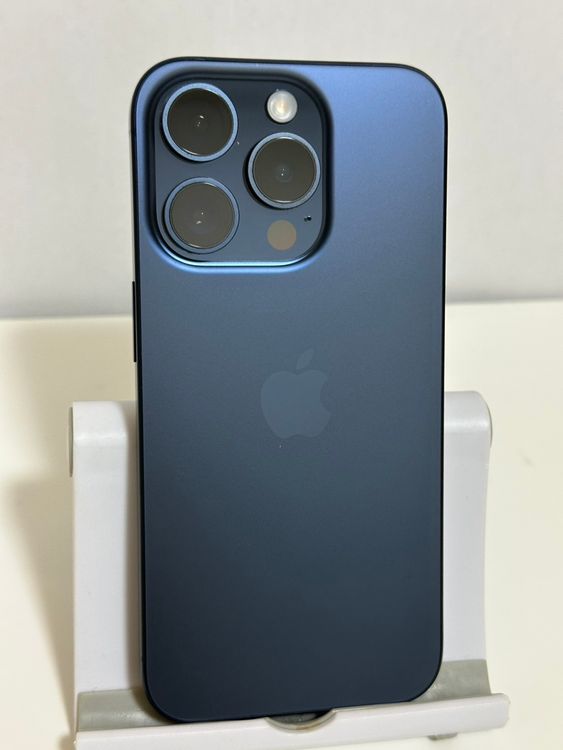 ���Хåƥ꡼98% SIM�ե꡼ iPhone15Pro 256GB �֥롼�����˥���