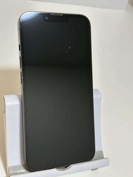 ���Хåƥ꡼82% SIM�ե꡼ iPhone13Pro 128GB ������֥롼