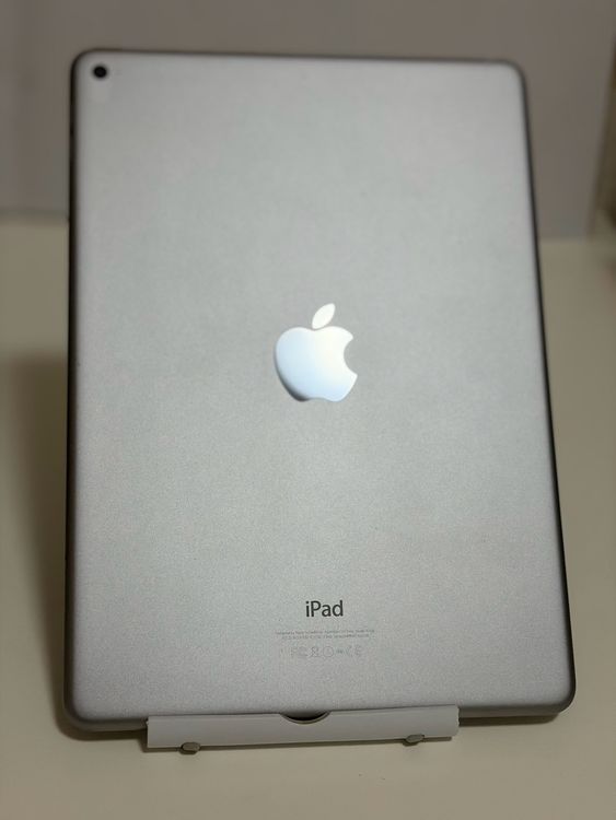 ��iPad Air ��2���� 64GB ���졼