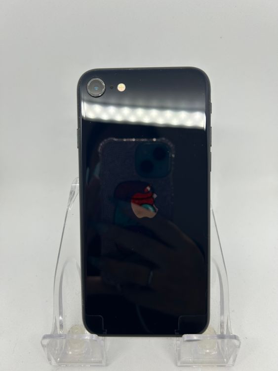 ��SIM�ե꡼ iPhoneSE��3����  64GB �ߥåɥʥ��� �Хåƥ꡼72%