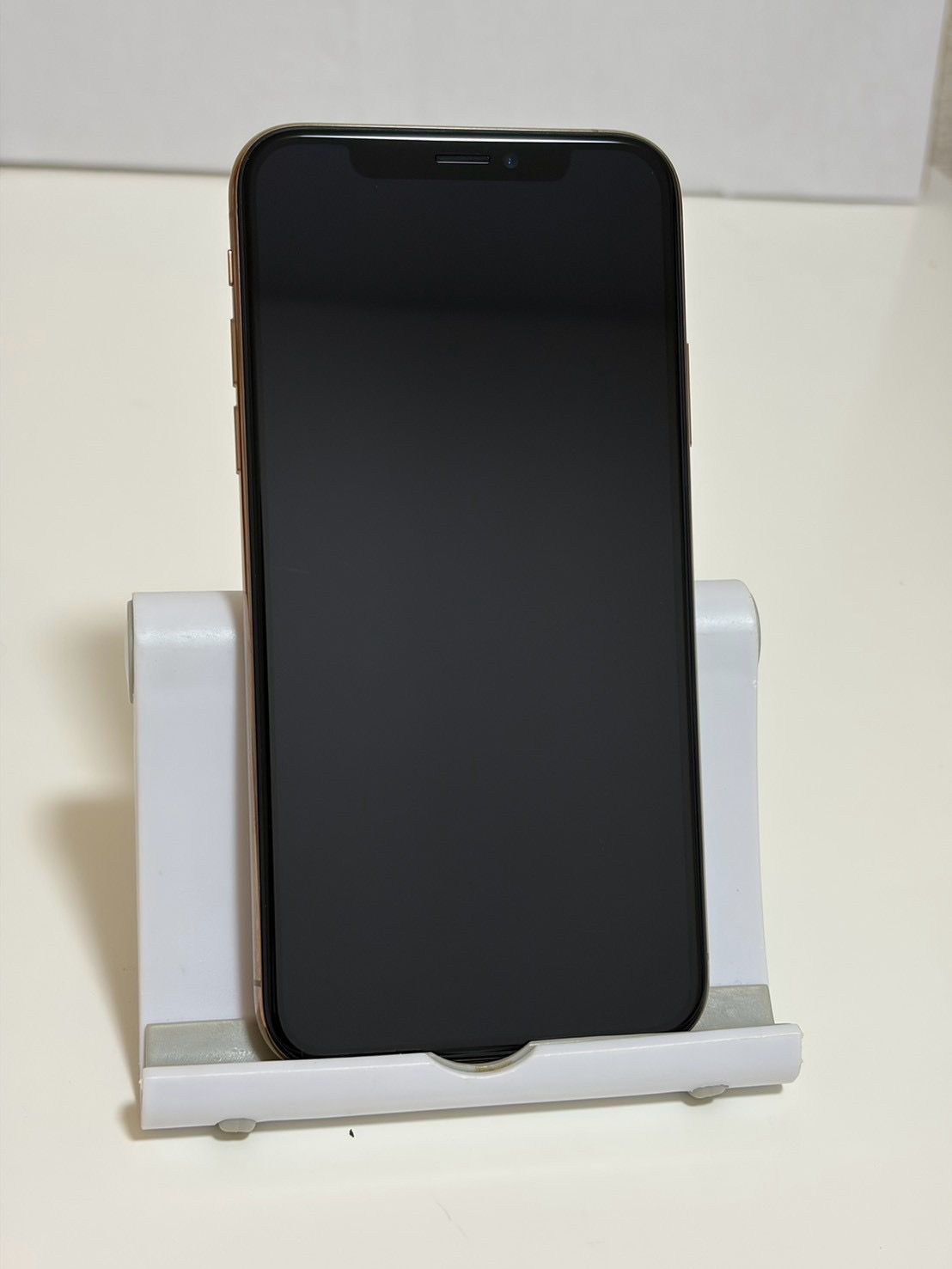 ムスビー｜○バッテリー93% SIMフリー iPhoneXS 256GB ゴールド