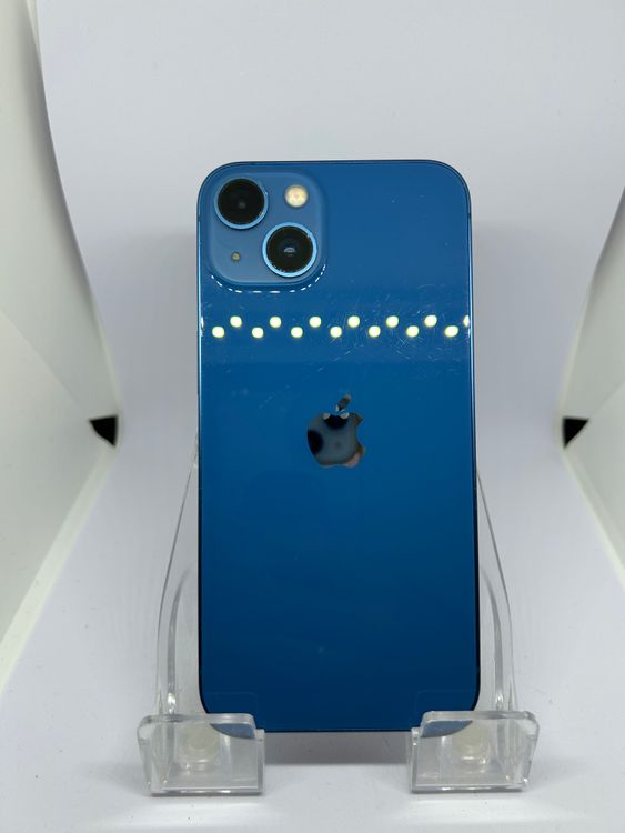 ��SIM�ե꡼ iPhone13  128GB �֥롼 �Хåƥ꡼68%