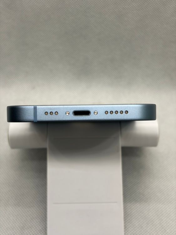 ��Ķ���� SIM�ե꡼ iPhone14 128GB �֥롼 �Хåƥ꡼82%