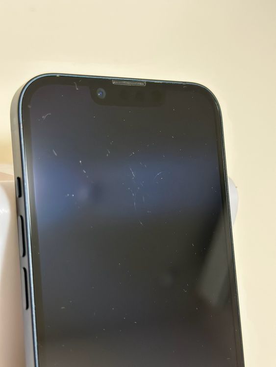 ���Хåƥ꡼88% SIM�ե꡼ iPhone14 128GB �ߥåɥʥ���