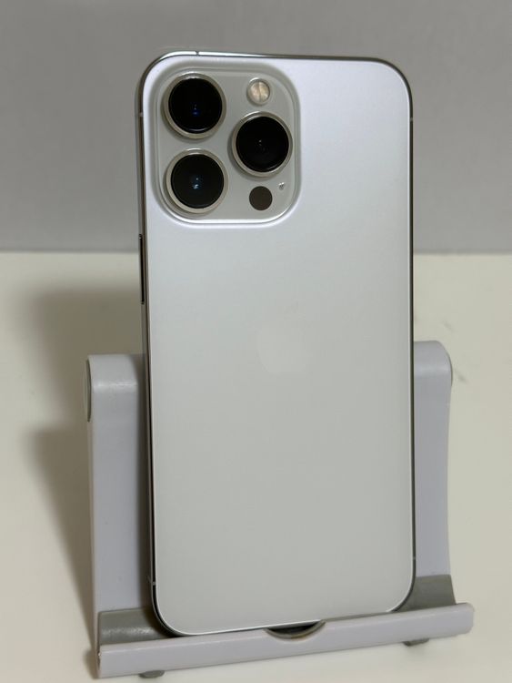 ���Хåƥ꡼84% SIM�ե꡼ iPhone13Pro 128GB ����С�