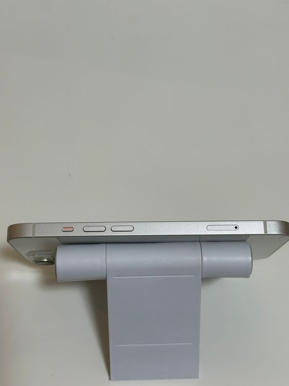 ��SIM�ե꡼ iPhone13 256GB �������饤��