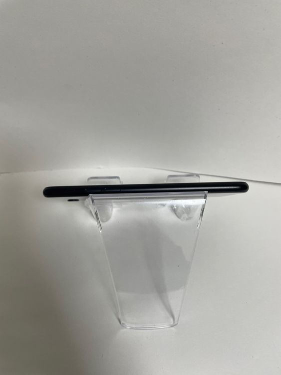 ϥԥͥͥå SIMե꡼ iPhoneSE裲  64GB ֥å Хåƥ꡼87%