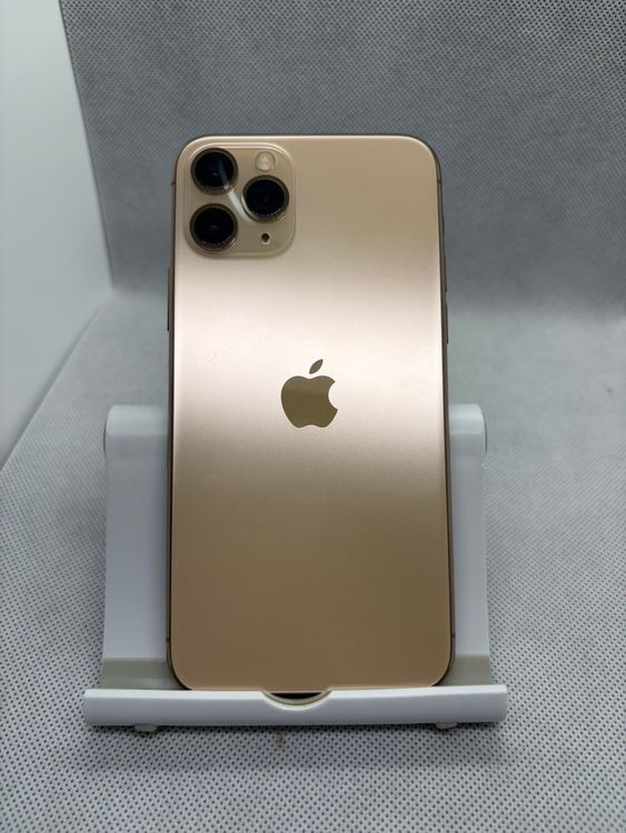 ���Хåƥ꡼86% SIM�ե꡼ iPhone11Pro 64GB �������