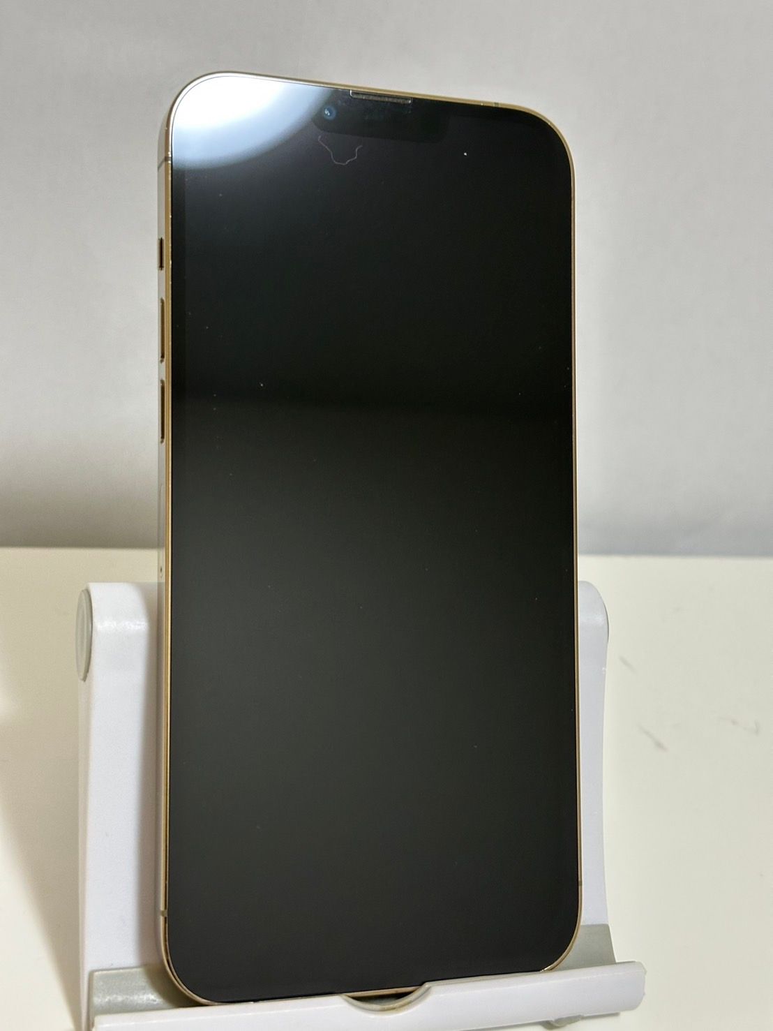AppleiPhone13promax バッテリー76% 128GB ゴールド￼ ムスビー｜○バッテリー94% SIMフリー iPhone13ProMax 128GB ゴールド