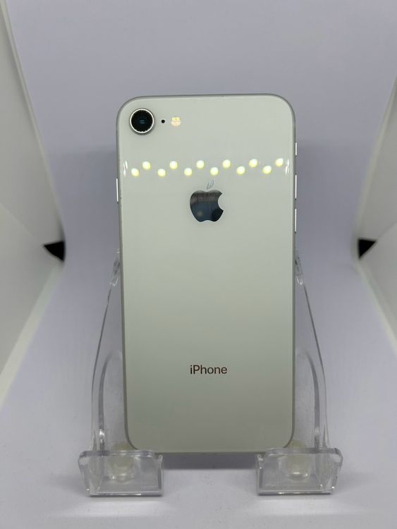 ��SIM�ե꡼ iPhone8  64GB ����С� �Хåƥ꡼74%