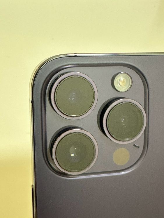 ���Хåƥ꡼83% SIM�ե꡼ iPhone14Pro 128GB �ǥ����ץѡ��ץ�