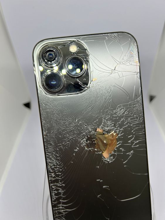 ��SIM�ե꡼ iPhone13ProMax  256GB ����ե����� �Хåƥ꡼76%