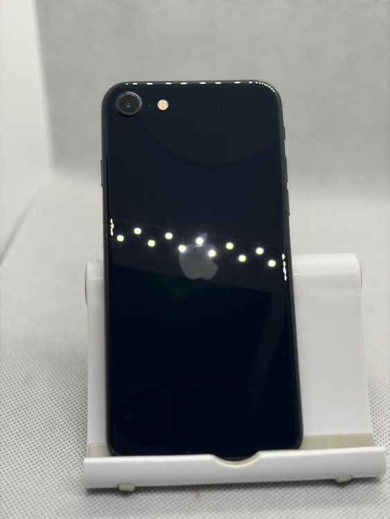 ���Хåƥ꡼87% Ķ���� SIM�ե꡼ iPhoneSE ��3���� 64GB �ߥåɥʥ���