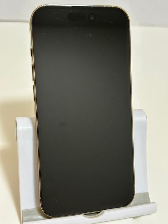 ���Хåƥ꡼100% SIM�ե꡼ iPhone14Pro 128GB �������