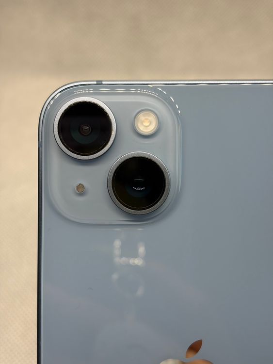 ���Хåƥ꡼83% Ķ���� SIM�ե꡼ iPhone14 128GB �֥롼