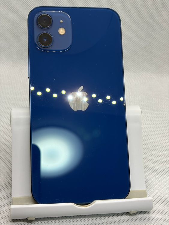 ���Хåƥ꡼84% SIM�ե꡼ iPhone12 128GB �֥롼