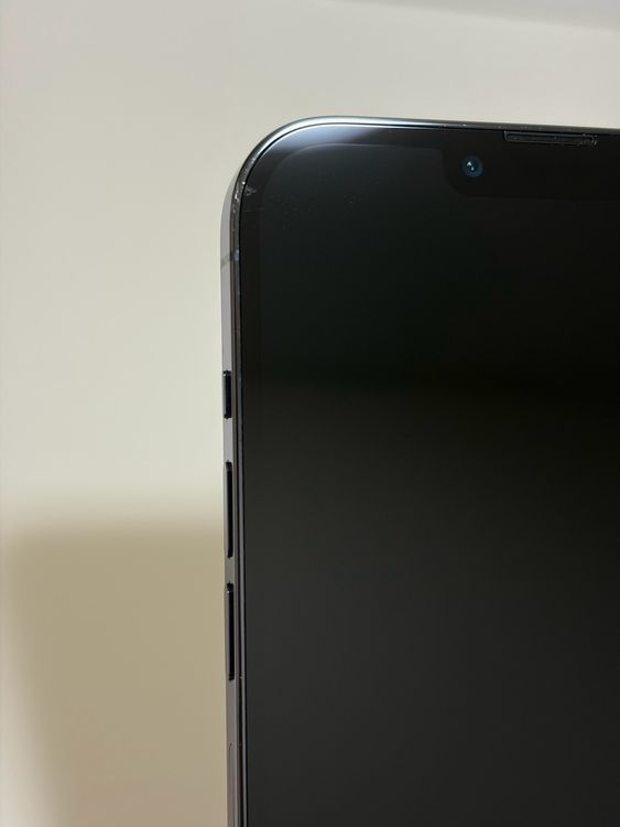 ���Хåƥ꡼86% SIM�ե꡼ iPhone13ProMax 256GB ������֥롼