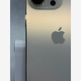 ���Хåƥ꡼80% ���� SIM�ե꡼ iPhone13Pro 256GB �������