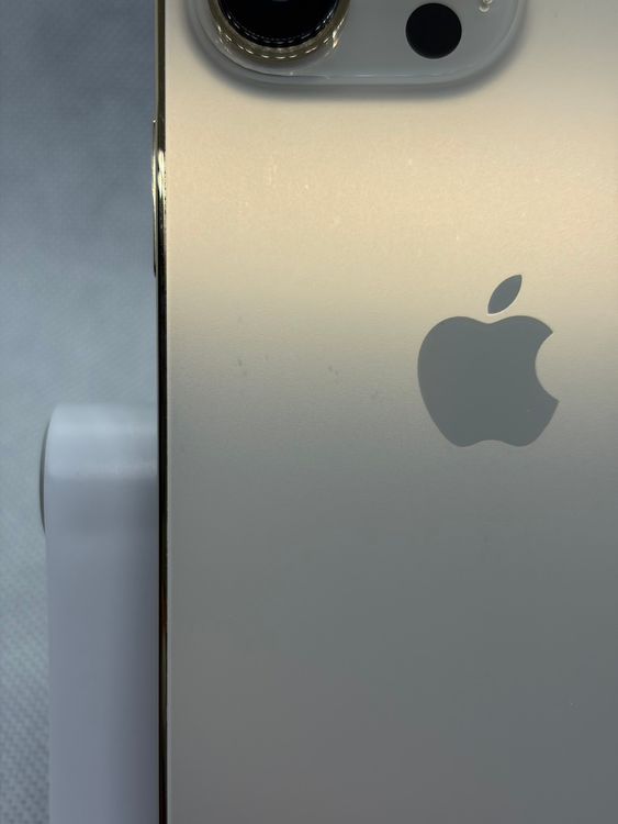 ���Хåƥ꡼80% ���� SIM�ե꡼ iPhone13Pro 256GB �������