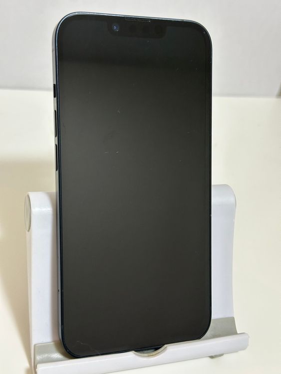 ���Хåƥ꡼87% SIM�ե꡼ iPhone14 128GB �ߥåɥʥ���