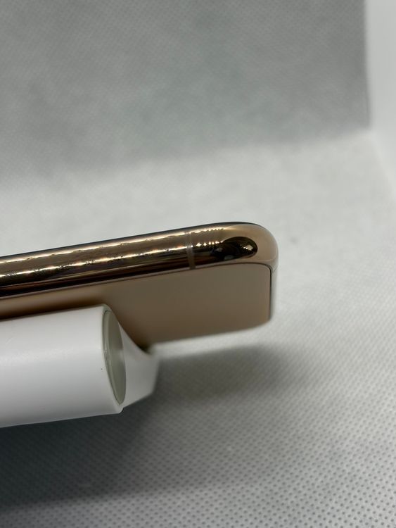 ��SIM�ե꡼ iPhone11ProMax 256GB ������� �Хåƥ꡼83%