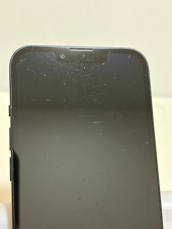 ���Хåƥ꡼85% SIM�ե꡼ iPhone13 128GB �ߥåɥʥ���