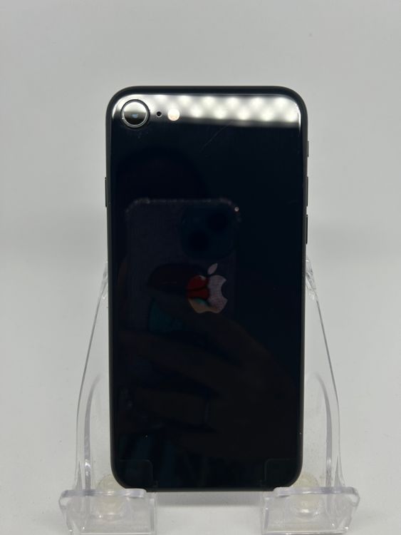 ���ϥԥͥ��ͥå� SIM�ե꡼ iPhoneSE��3����  64GB �ߥåɥʥ��� 77%