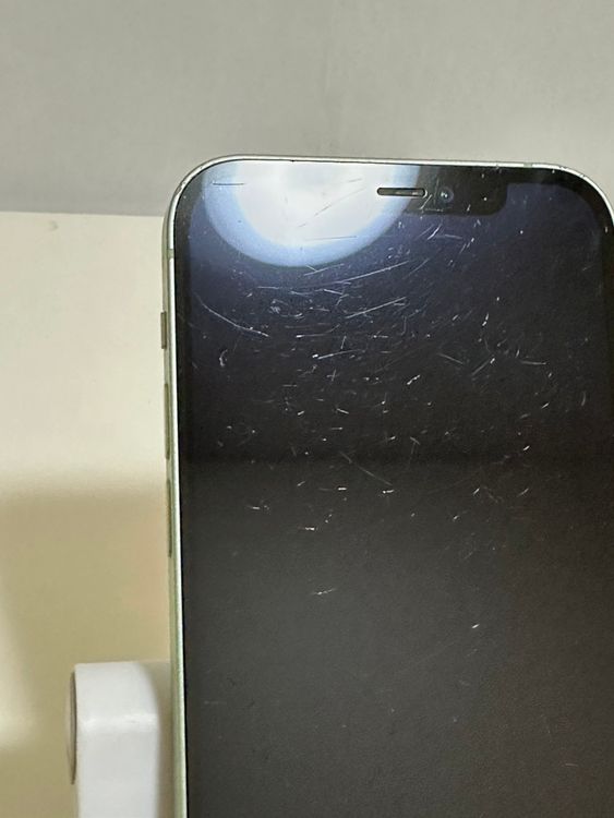 ���Хåƥ꡼80% SIM�ե꡼ iPhone12 128GB ���꡼��