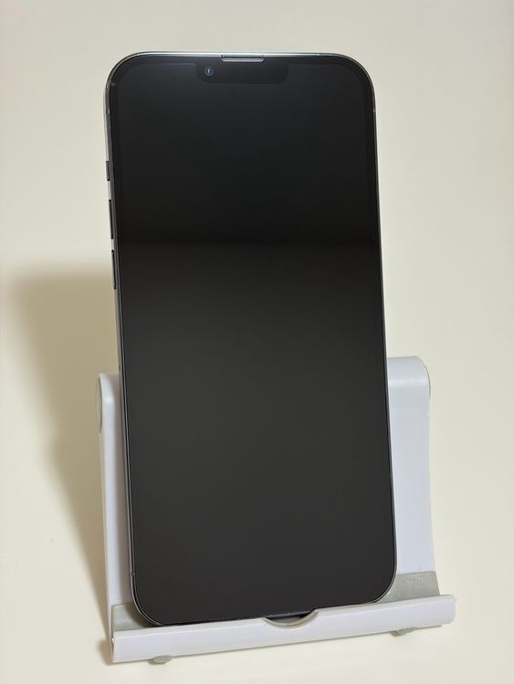 ���Хåƥ꡼86% SIM�ե꡼ iPhone13ProMax 256GB ������֥롼