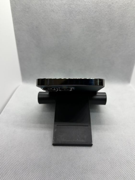 ���ϥԥͥ��ͥå� SIM�ե꡼ iPhone13Pro 256GB ����ե����� �Хåƥ꡼84%