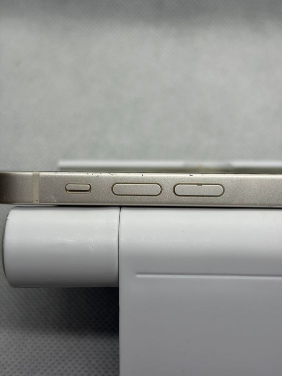 ��SIM�ե꡼ iPhone13mini 128GB �������饤�� �Хåƥ꡼82%