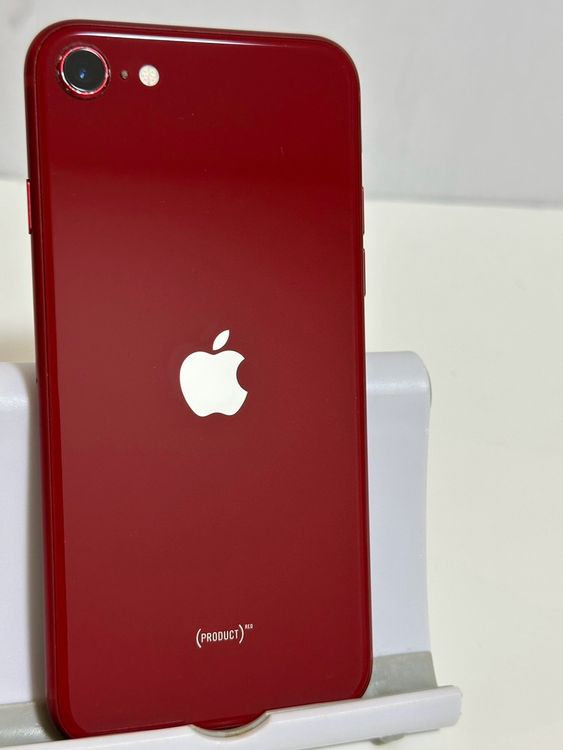 ���Хåƥ꡼86% SIM�ե꡼ iPhoneSE ��3���� 64GB ��å�