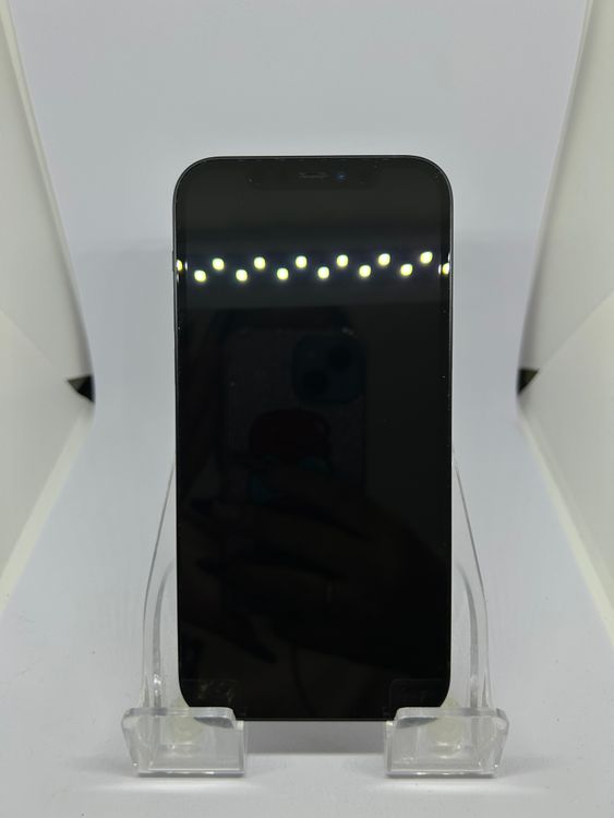 ��Ķ���� SIM�ե꡼ iPhone12  64GB �֥�å�