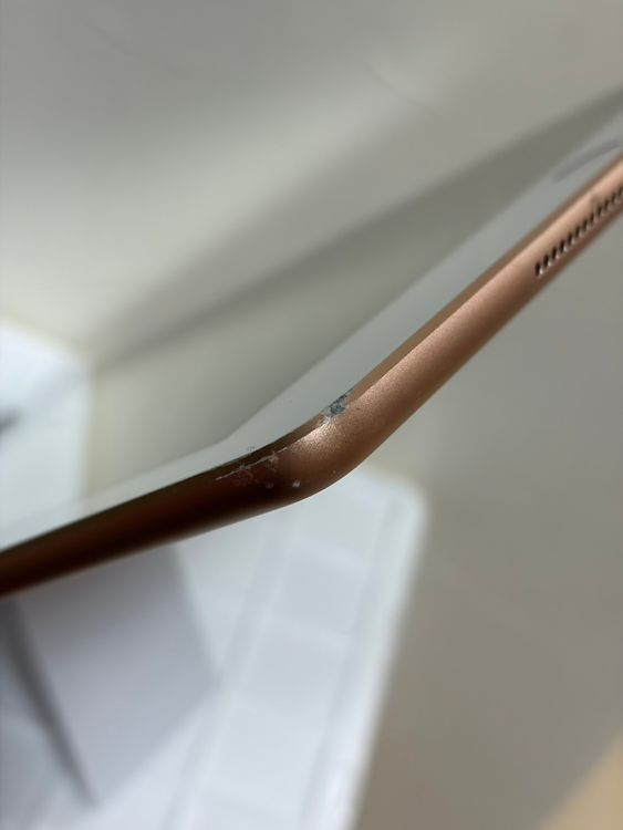 ���ϥԥͥ��ͥå� iPad ��6���� 32GB ������� Wi-Fi