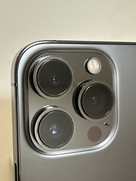 ��SIM�ե꡼ iPhone13Pro 256GB ����ե�����