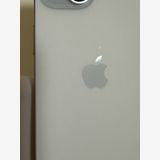 ���Хåƥ꡼86% SIM�ե꡼ iPhone15 128GB �֥롼