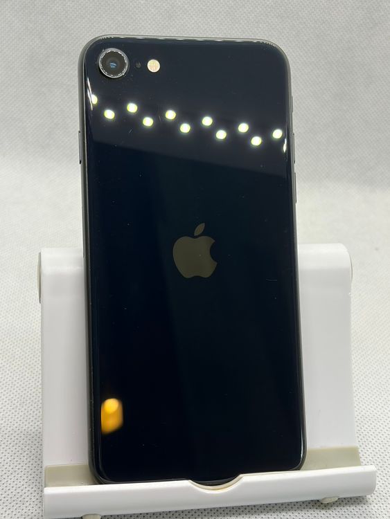 ��SIM�ե꡼ iPhoneSE ��3���� 128GB �ߥåɥʥ��� �Хåƥ꡼80%