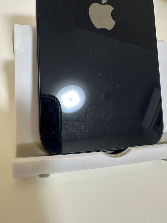 ���Хåƥ꡼83% SIM�ե꡼ iPhone14 128GB �ߥåɥʥ���