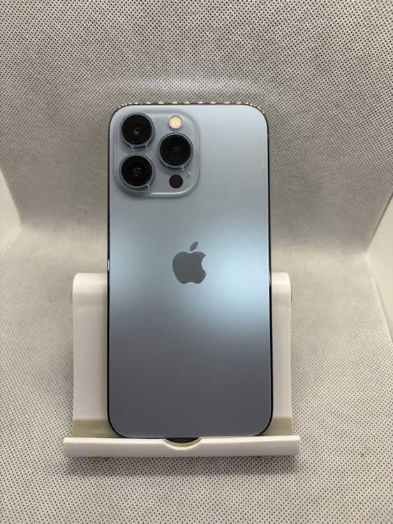 ���Хåƥ꡼100% SIM�ե꡼ iPhone13Pro 256GB ������֥롼