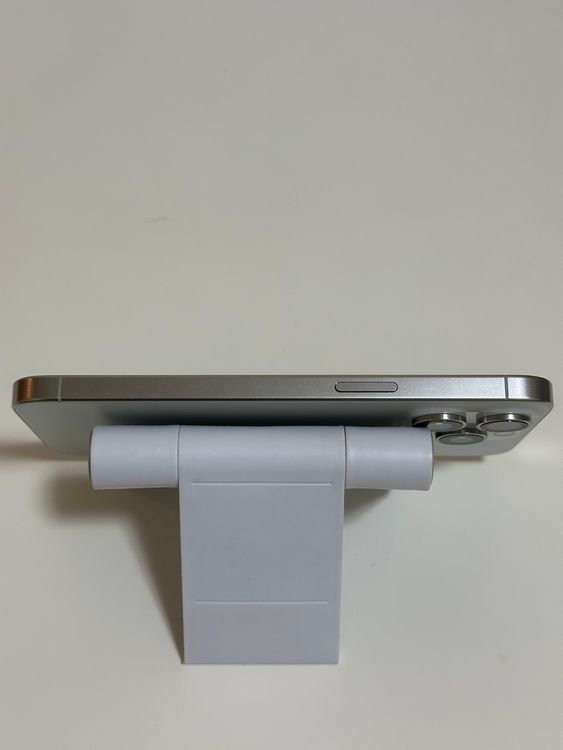 ������Ʊ�� SIM�ե꡼ iPhone15ProMax 1TB �ۥ磻�ȥ����˥���
